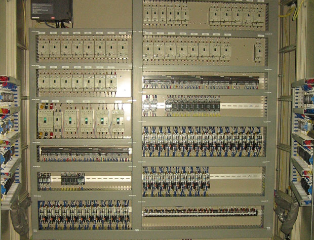 電子半導體行業(yè)超純水制取設備